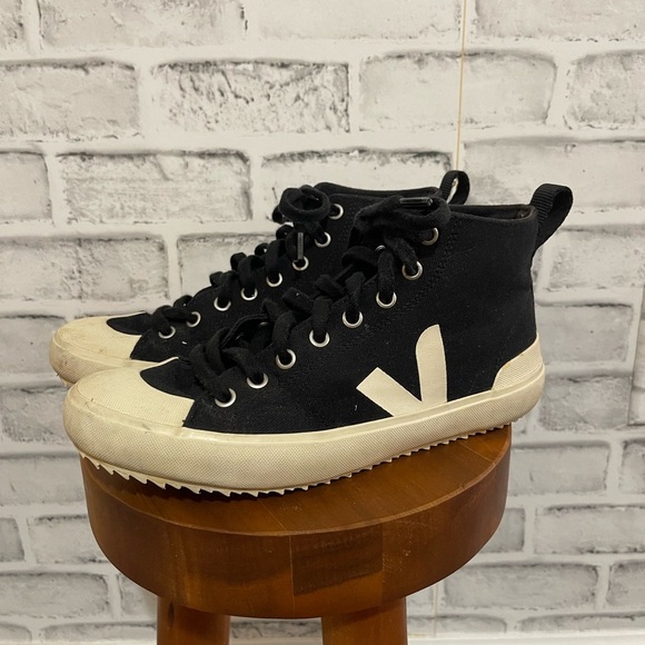 Veja Wata high top canvas sneakers black Pierre Size 7 - Picture 1 of 6